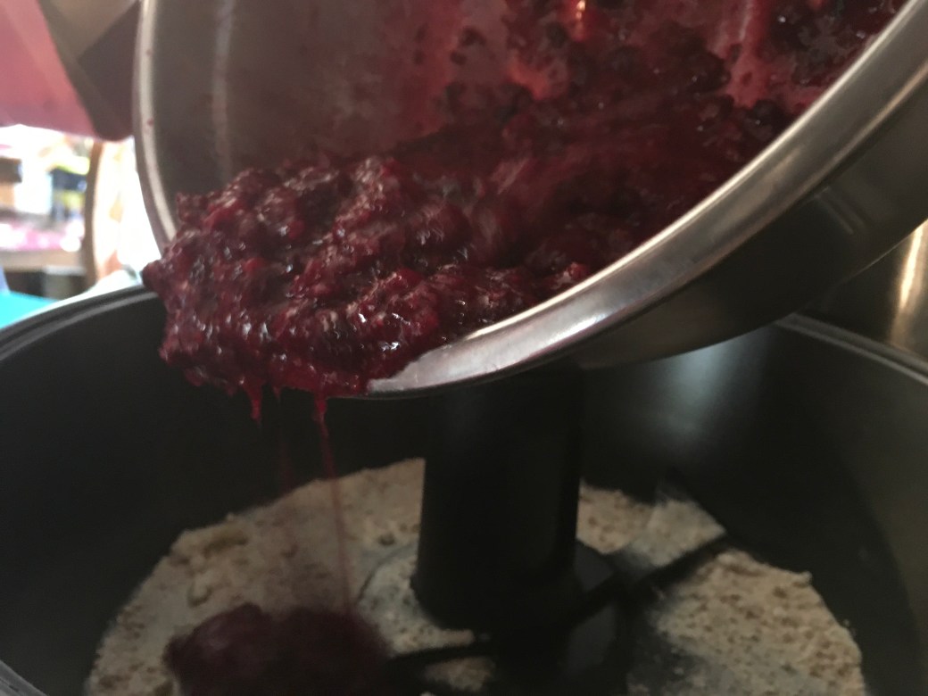 7E3A6928-655D-4DBE-8F4D-0BB2A9392D81